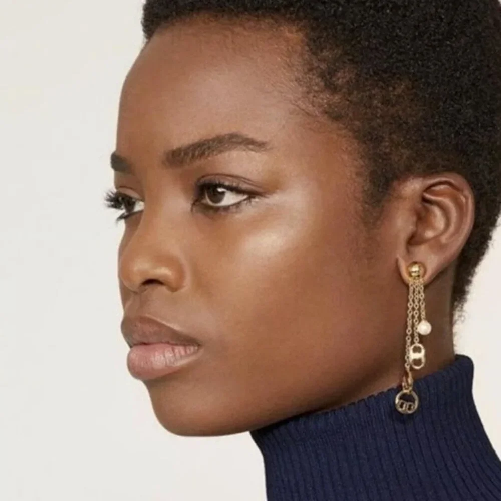 Tory Burch Gold & Pearl Chain Dangling Earrings NWOT